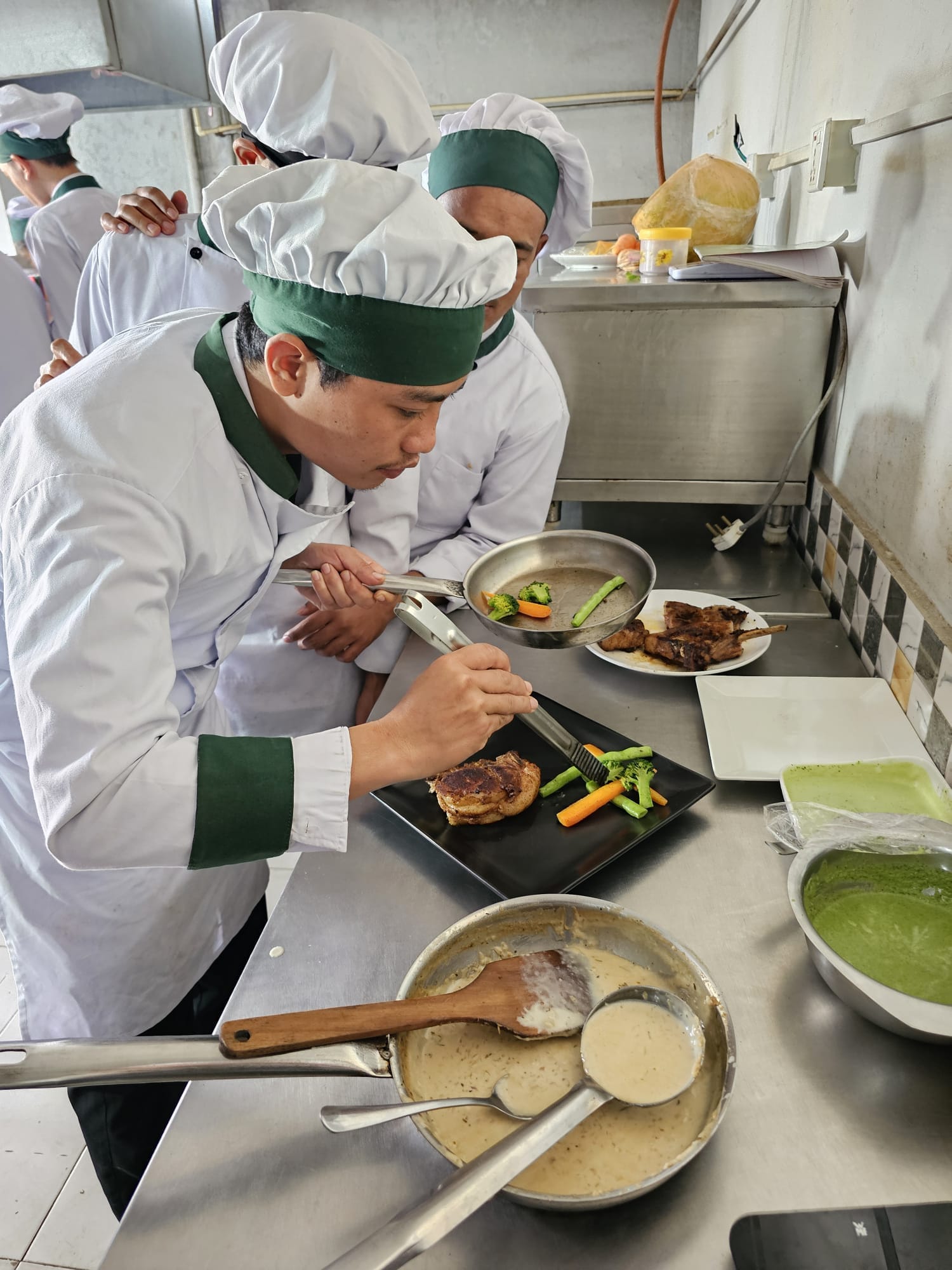 Basic Cocking (Commis III)